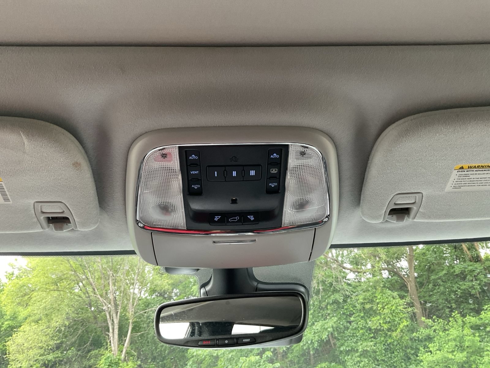 Used 2017 Jeep Grand Cherokee Summit AWD/4WD image 44