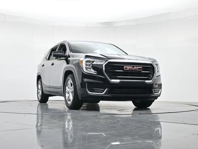 Used 2022 GMC Terrain SLE image 32