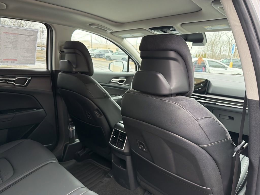 New 2026 Kia Sportage SX image 15