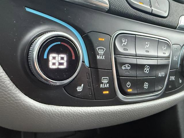 Used 2023 Chevrolet Equinox LT image 41