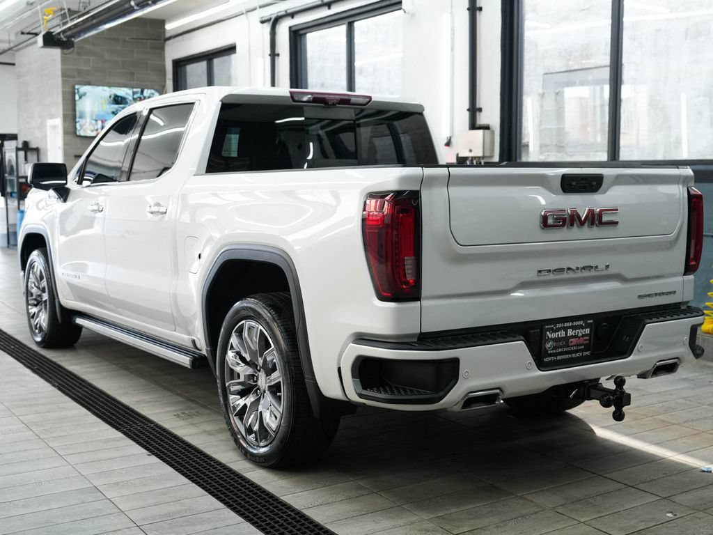 Used 2023 GMC Sierra 1500 Denali w/ Denali Reserve Package AWD/4WD image 6