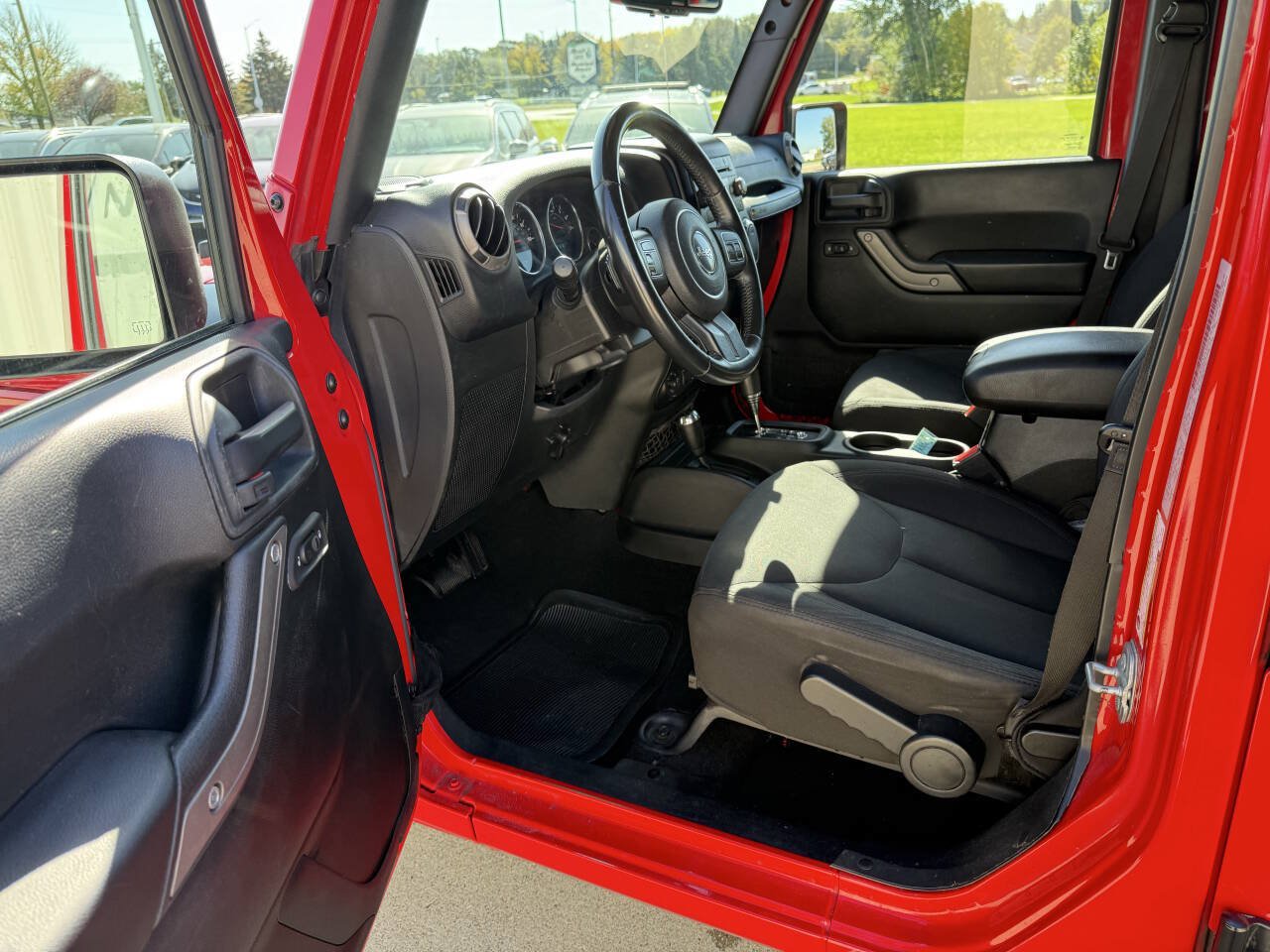 Used 2016 Jeep Wrangler Unlimited Sport w/ Quick Order Package 24S AWD/4WD image 5