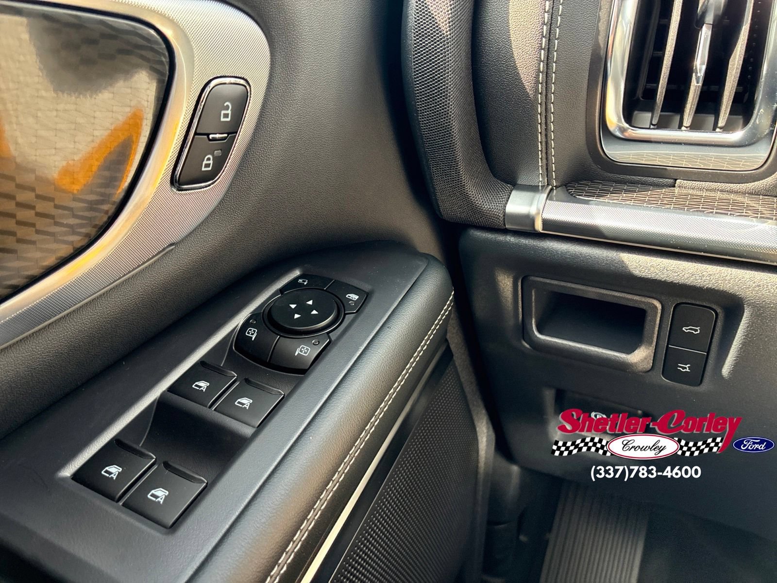 New 2027 Ford Expedition Max Platinum w/ Stealth Appearance Package RWD image 30