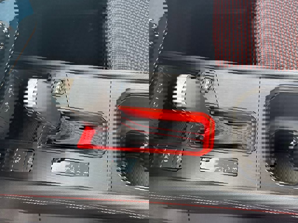 Used 2026 Nissan Kicks SR image 20