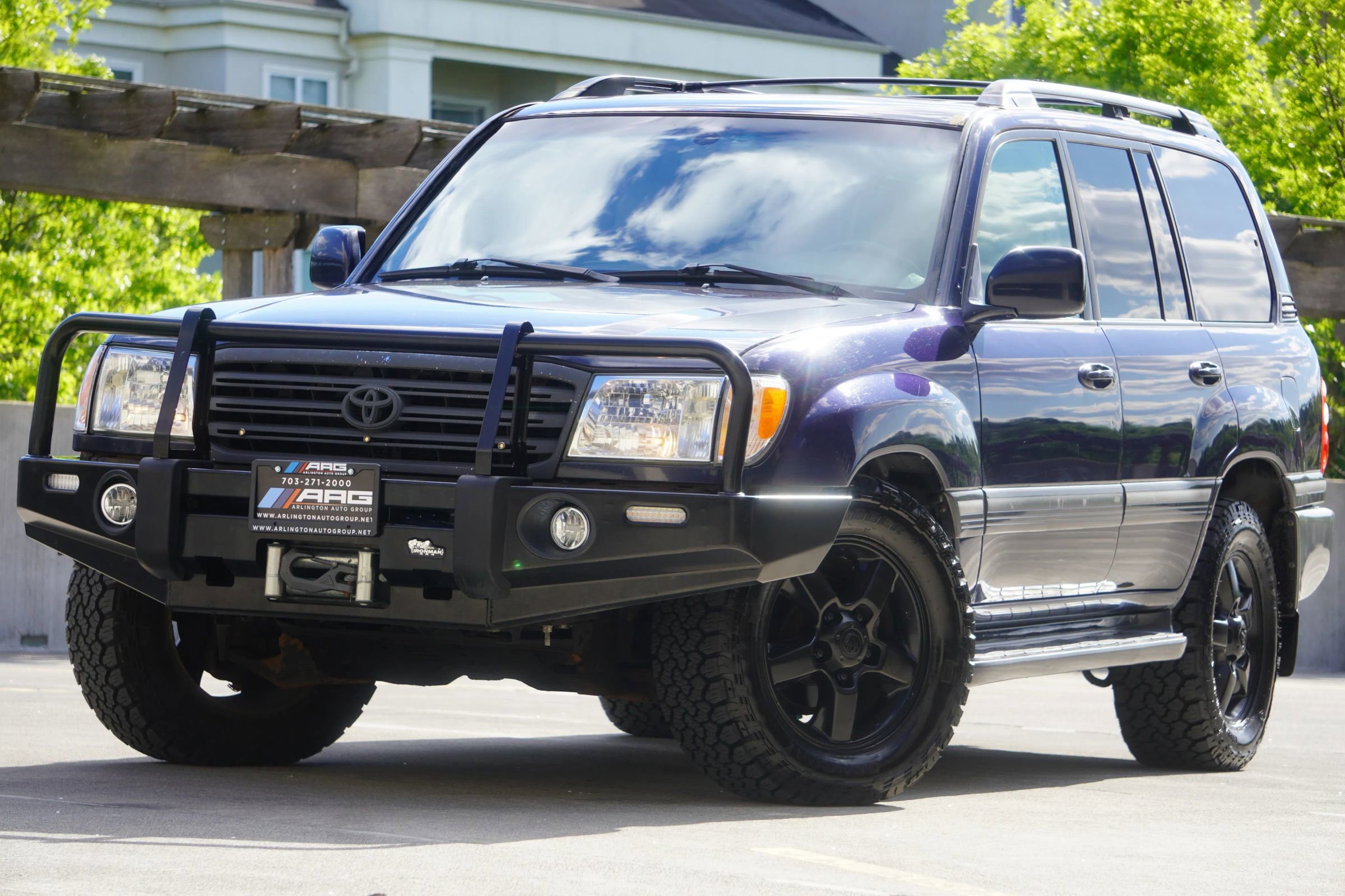 Used 2004 Toyota Land Cruiser AWD/4WD image 3