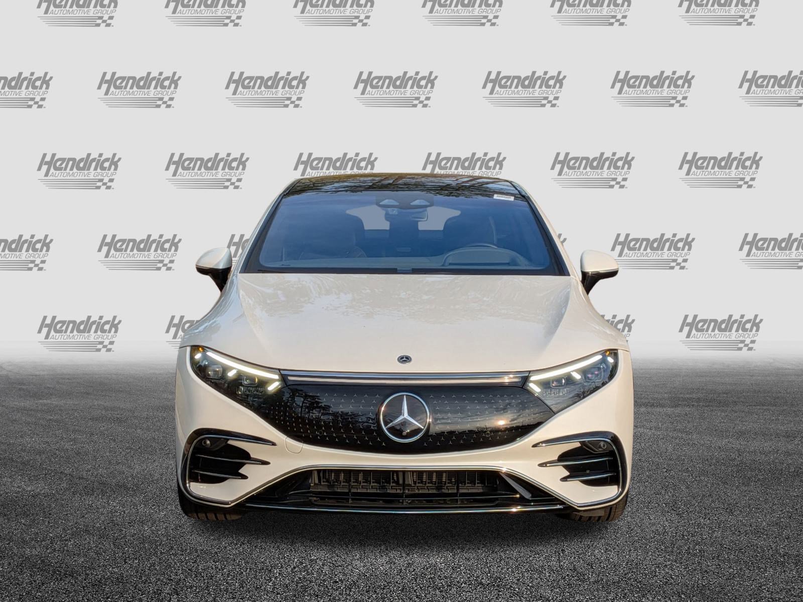 Certified 2023 Mercedes-Benz EQS 580 4MATIC Sedan image 3