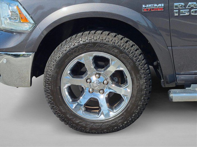Used 2017 RAM 1500 Laramie w/ Convenience Group AWD/4WD image 24