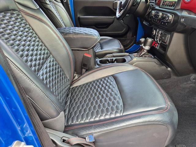 Used 2022 Jeep Gladiator Rubicon w/ LED Lighting Group AWD/4WD image 20