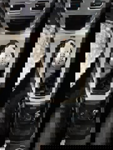 Used 2018 Ford Fiesta SE image 20