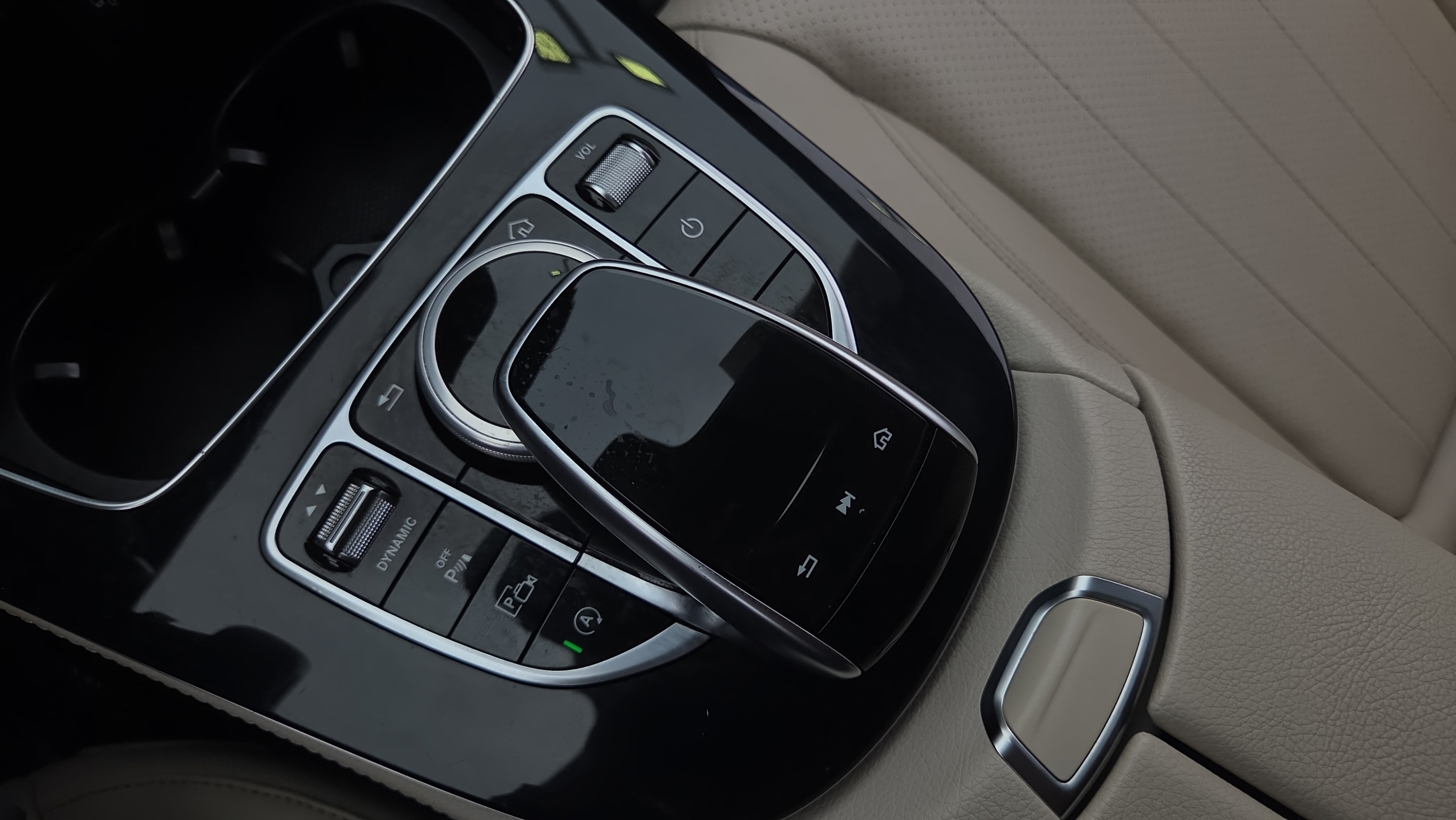Used 2018 Mercedes-Benz E 300 image 31