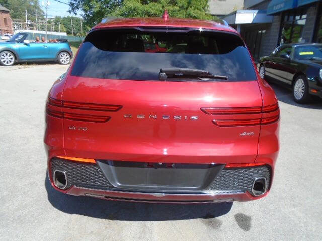 Used 2022 Genesis GV70 2.5T w/ Select Package image 5