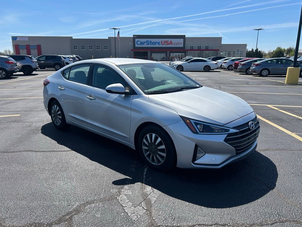 Used 2019 Hyundai Elantra SE w/ Cargo Package