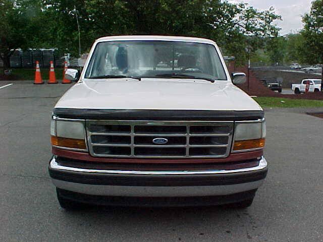 Used 1994 Ford F150 XL RWD image 3