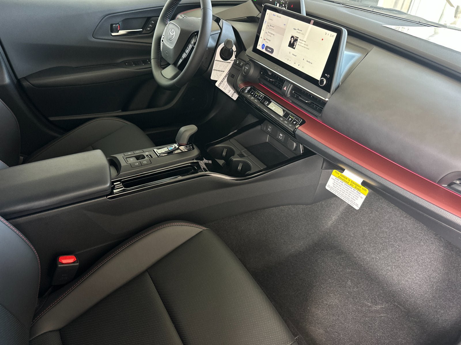 New 2026 Toyota Prius Plug-In Hybrid FWD image 16