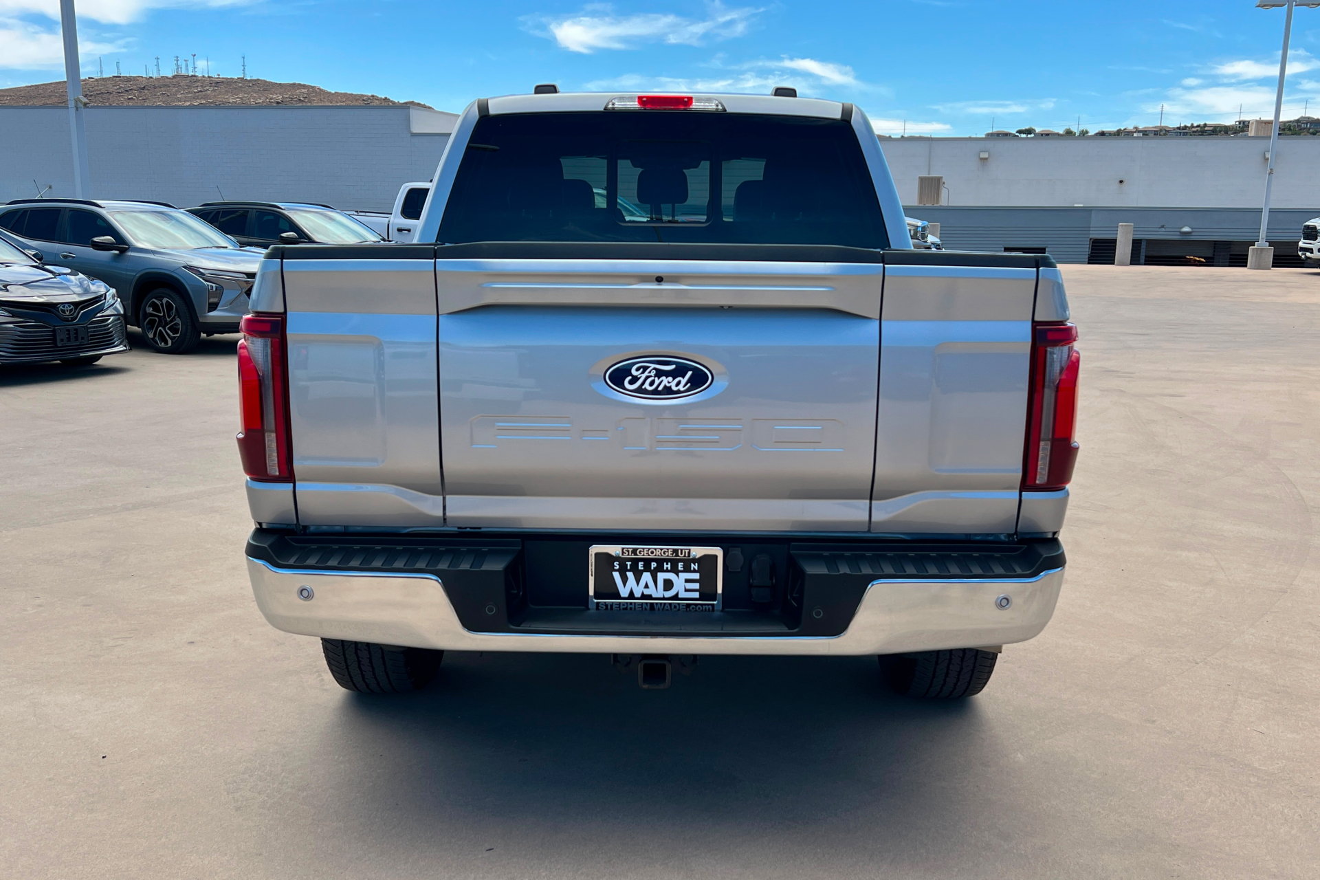 Used 2024 Ford F150 Lariat w/ Bed Utility Package AWD/4WD image 4