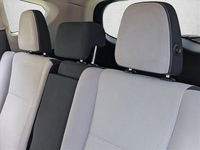 Used 2017 Toyota RAV4 XLE w/ Plus Extra Value Package image 15