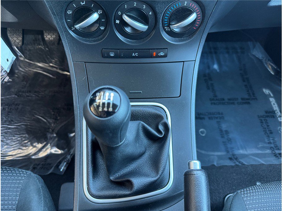 Used 2012 MAZDA MAZDA3 i Touring image 11