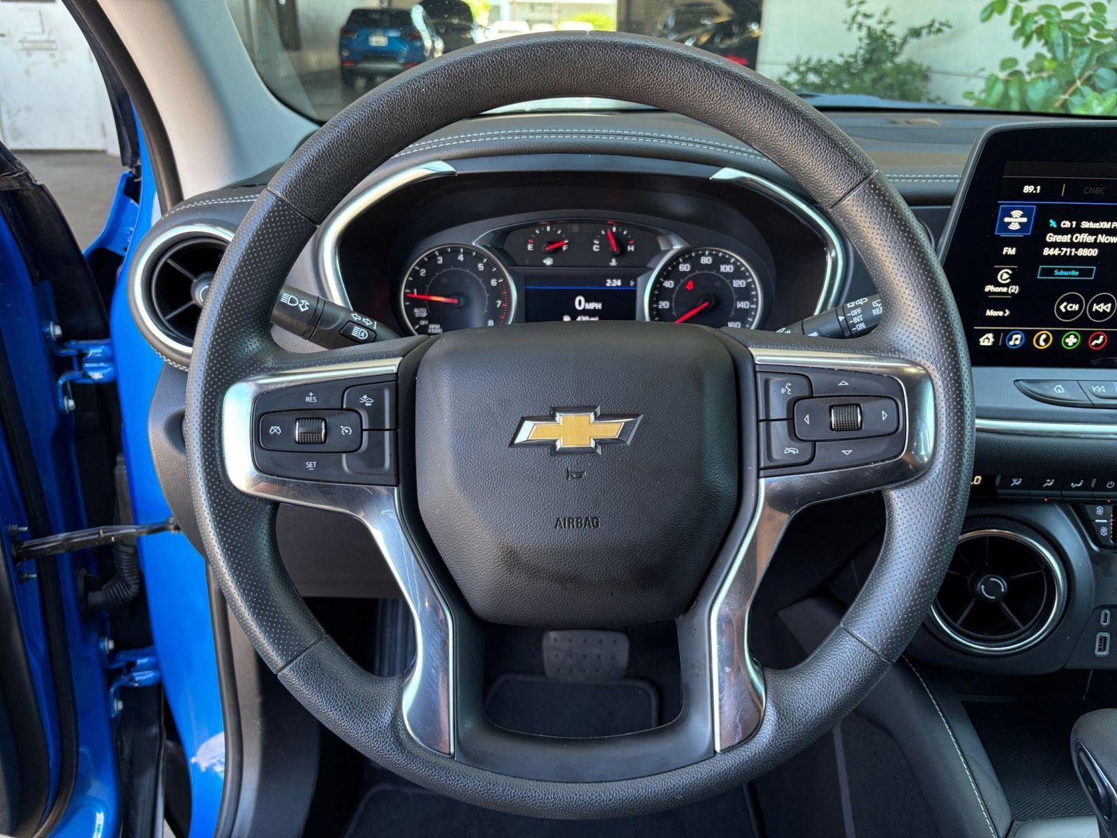 Used 2025 Chevrolet Blazer LT FWD image 29