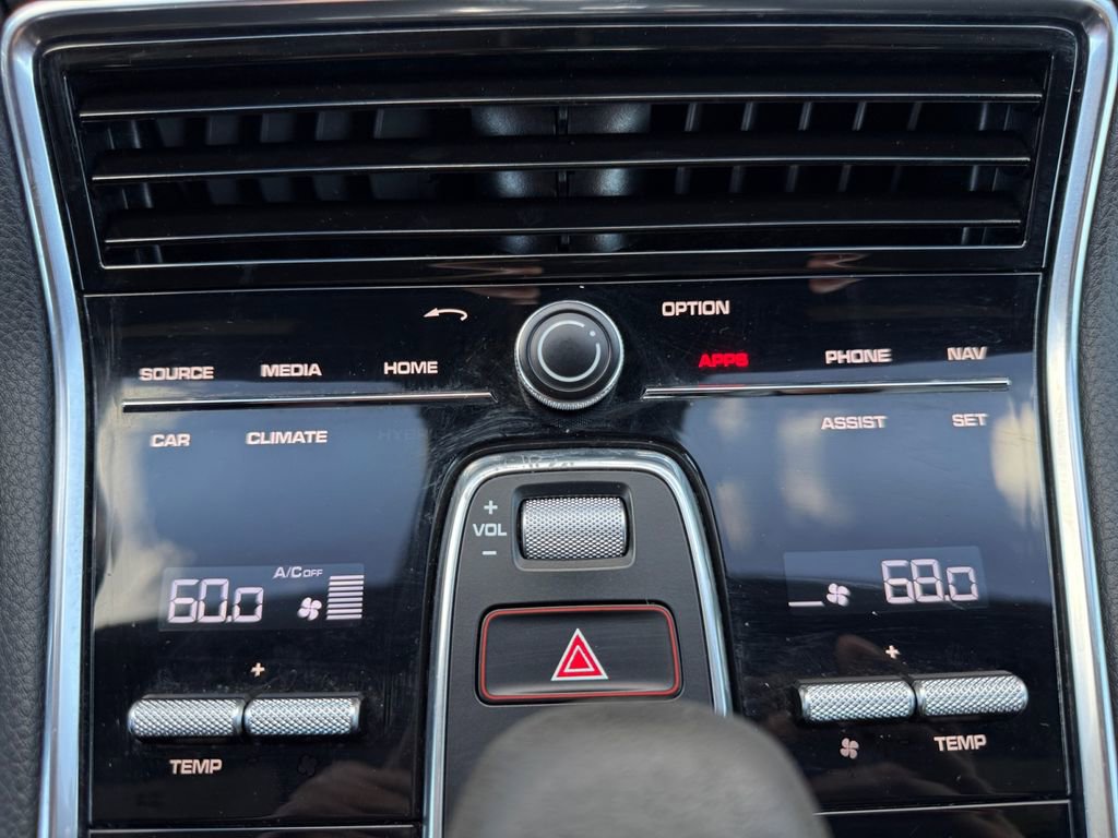 Used 2020 Porsche Panamera 4 AWD/4WD image 20