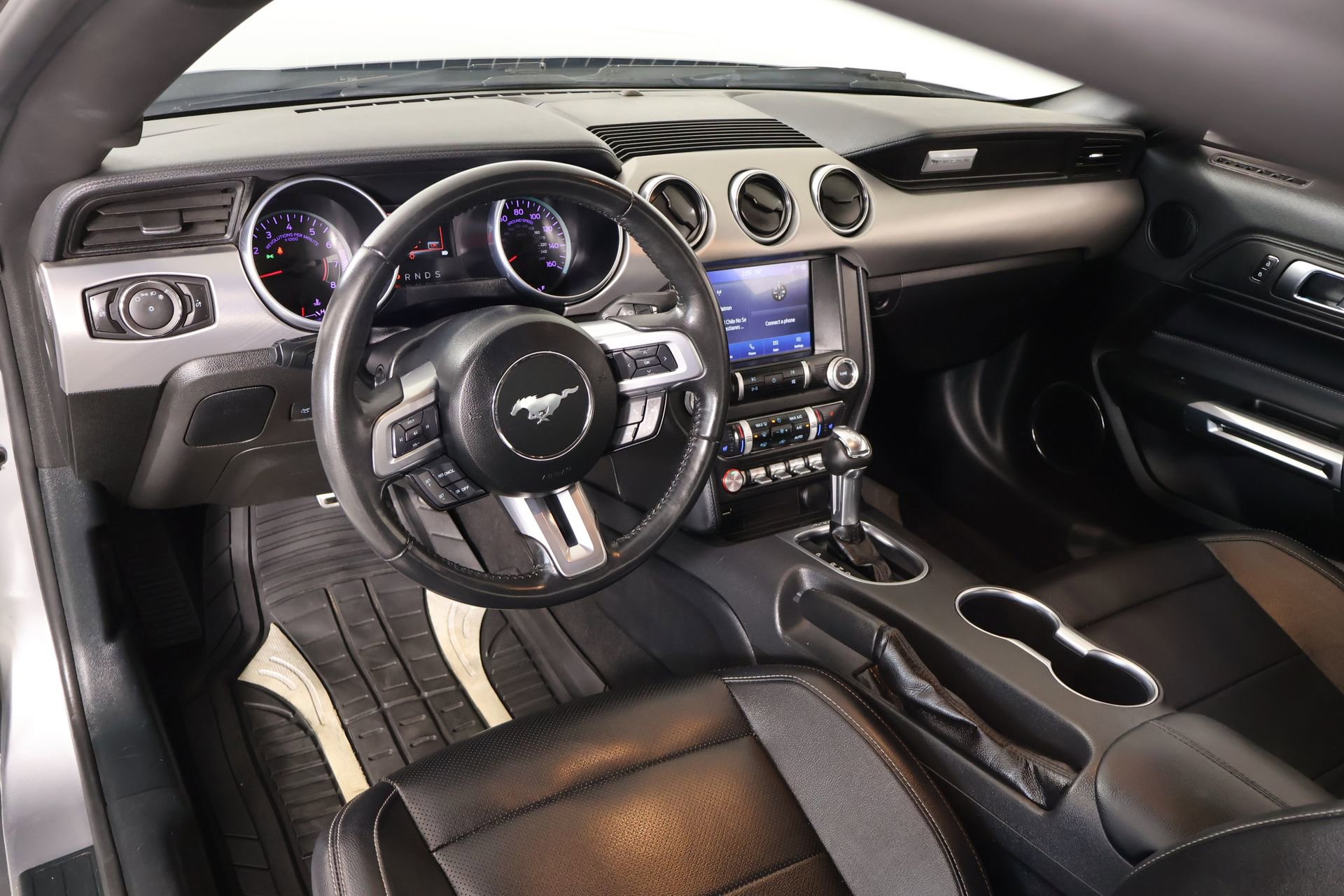Used 2023 Ford Mustang Premium RWD image 2