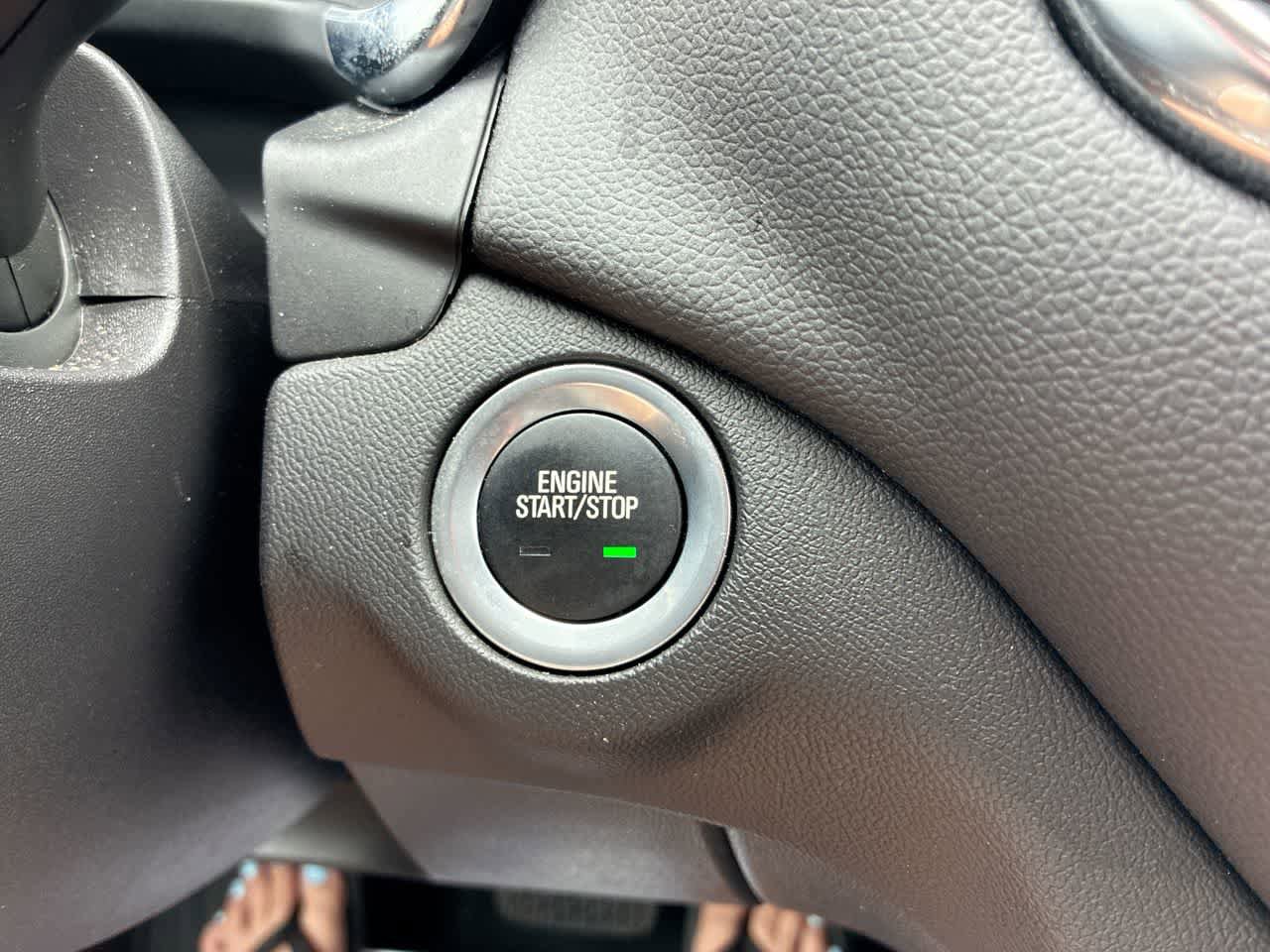 Used 2024 Chevrolet Equinox LT FWD image 16