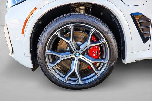 New 2026 BMW X5 xDrive50e w/ M Sport Package image 9