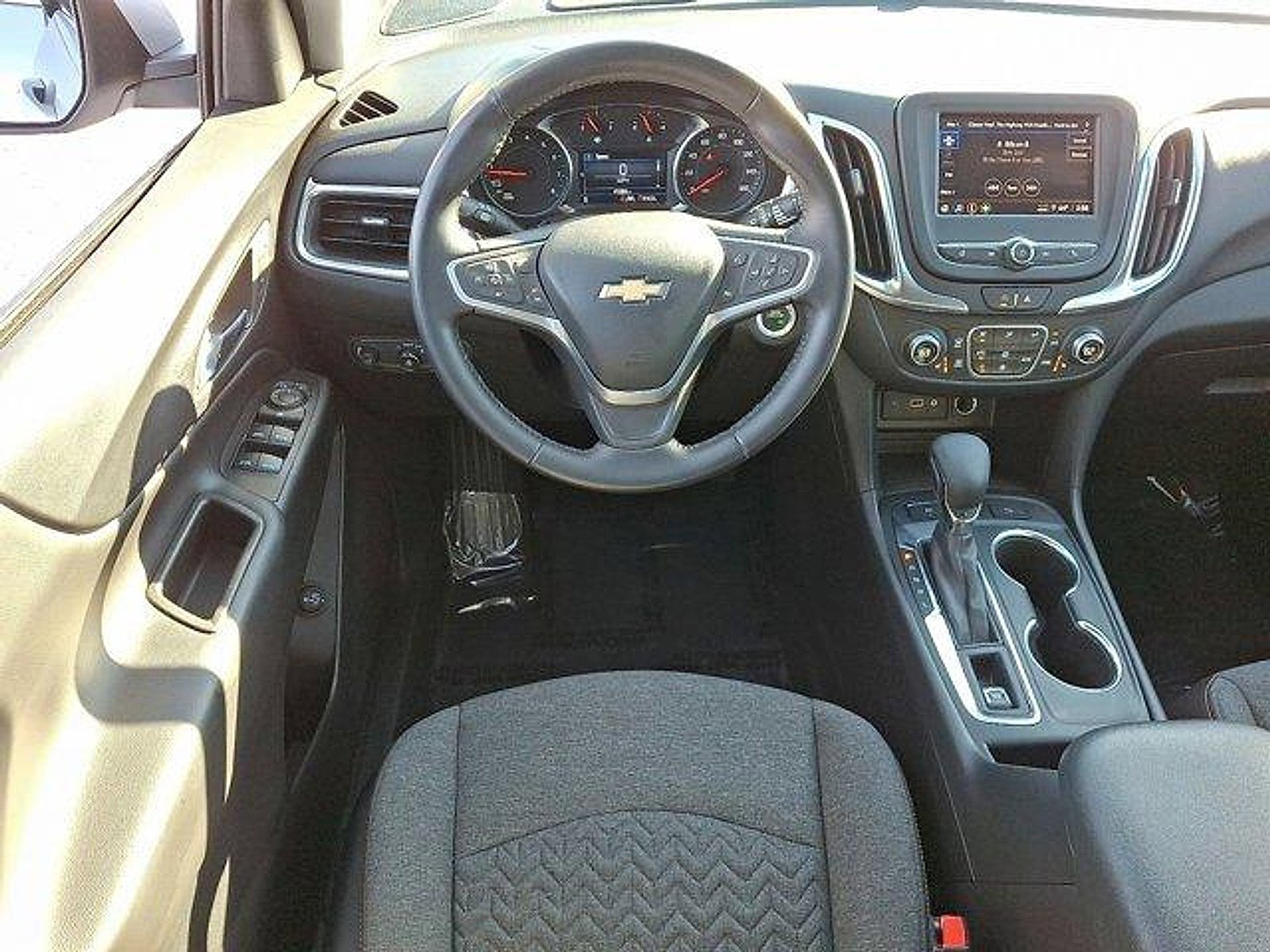 Used 2022 Chevrolet Equinox LT image 11