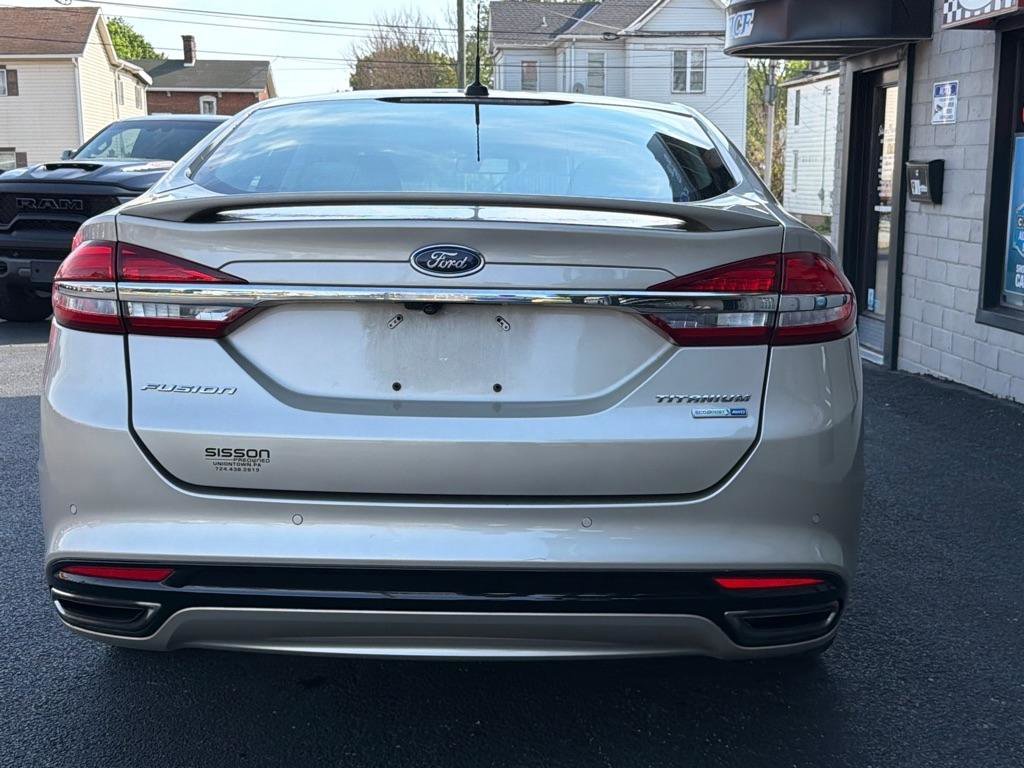 Used 2017 Ford Fusion Titanium AWD/4WD image 4