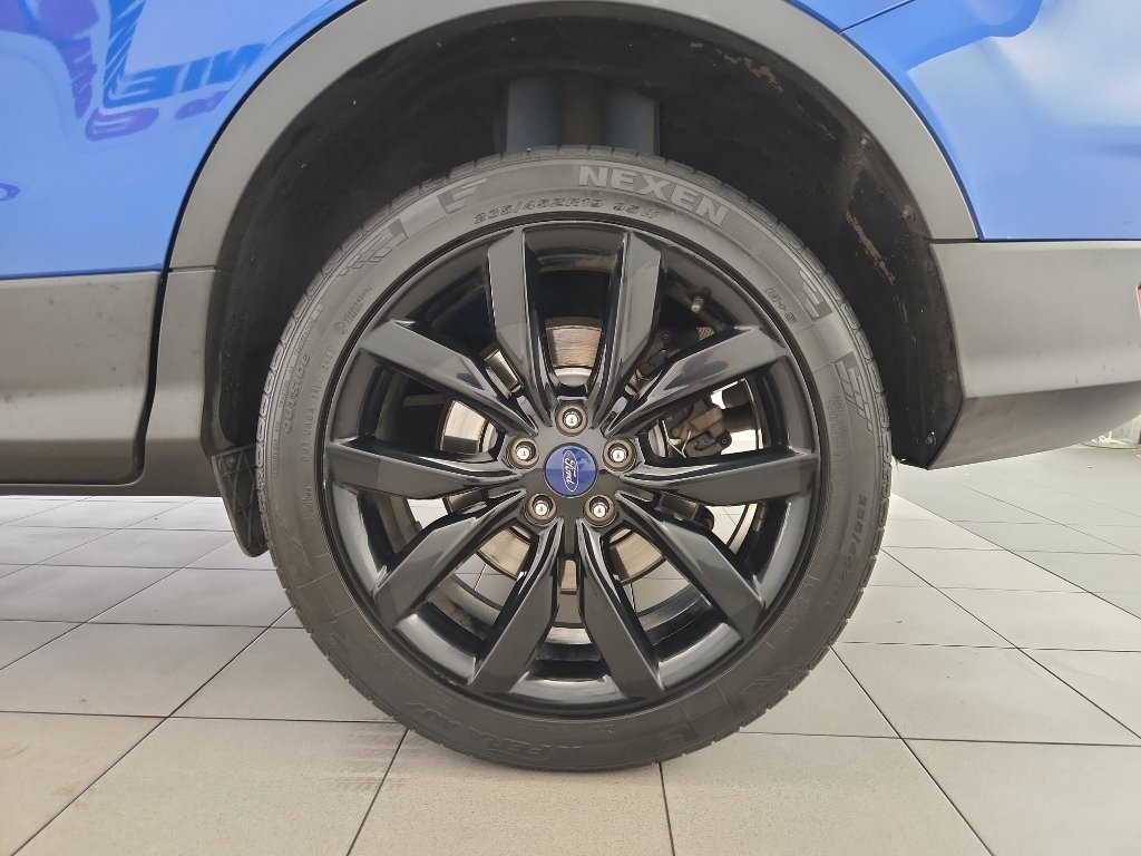 Used 2018 Ford Escape SE w/ SE Sport Appearance Package AWD/4WD image 34