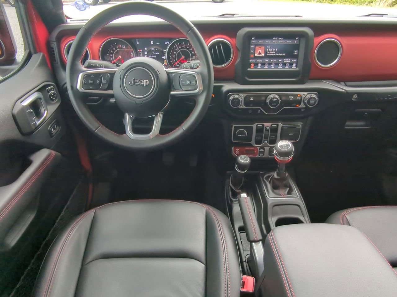 Used 2021 Jeep Wrangler Unlimited Rubicon AWD/4WD image 14