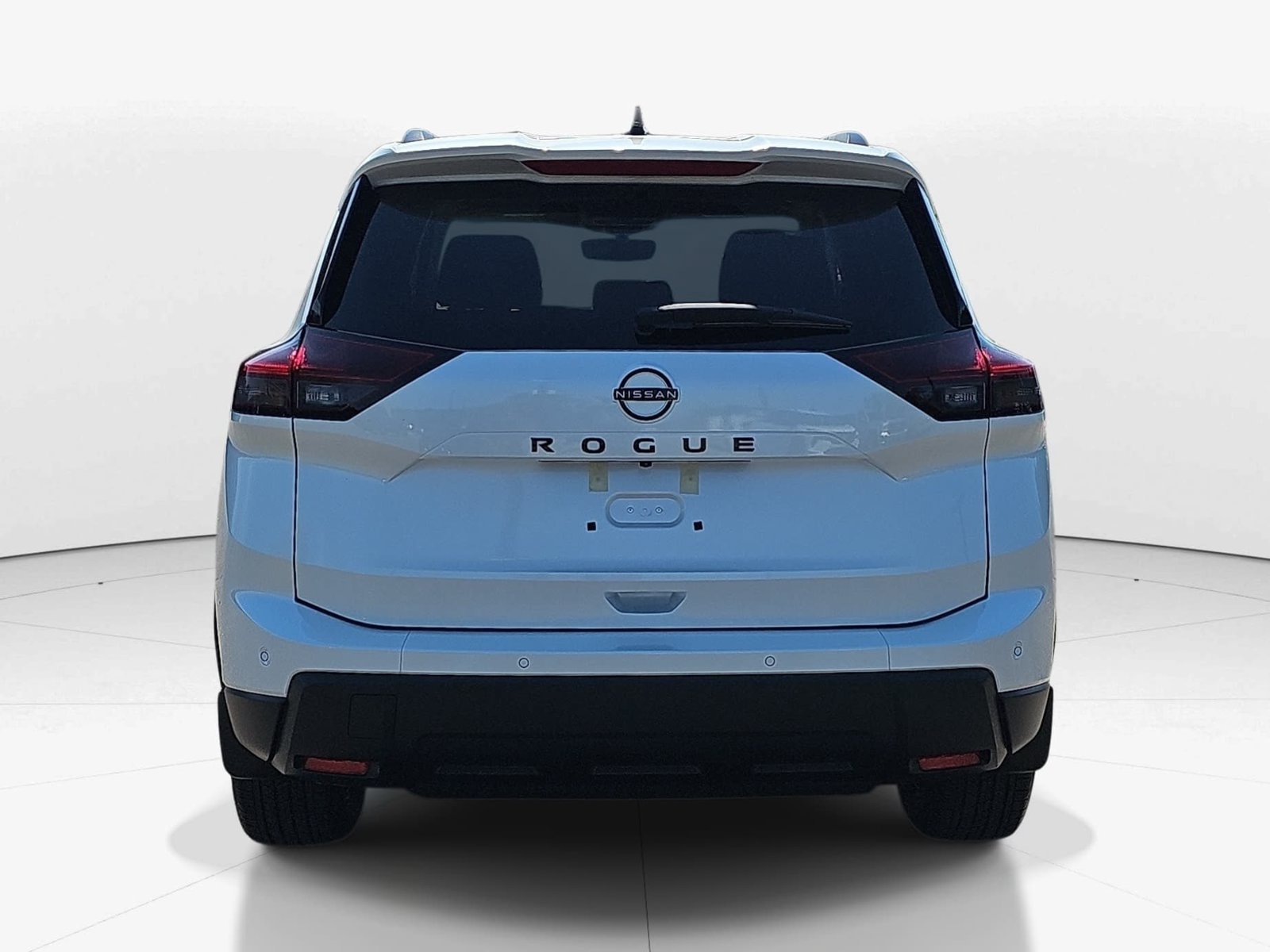 New 2027 Nissan Rogue Dark Armor FWD image 7