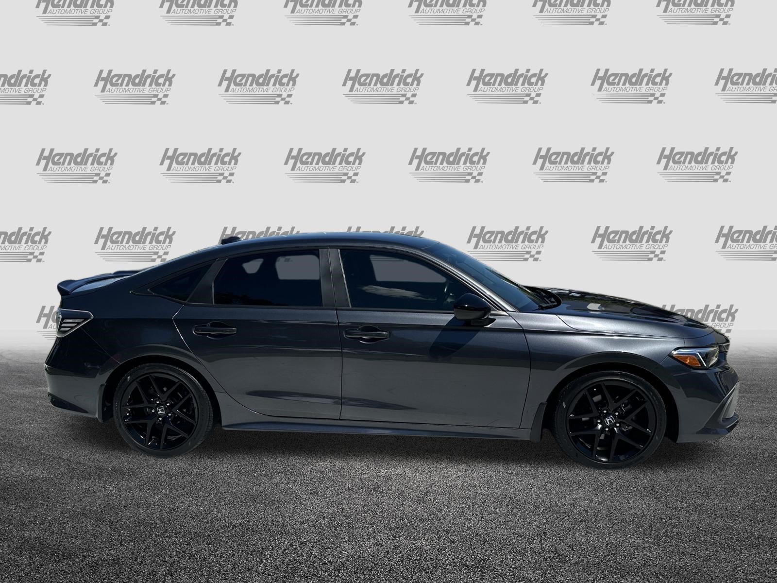 Used 2024 Honda Civic Sport image 11
