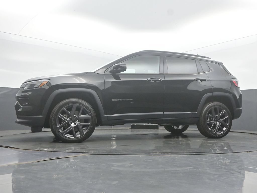 New 2026 Jeep Compass Limited w/ Sun, Sound & Navigation Group AWD/4WD image 45