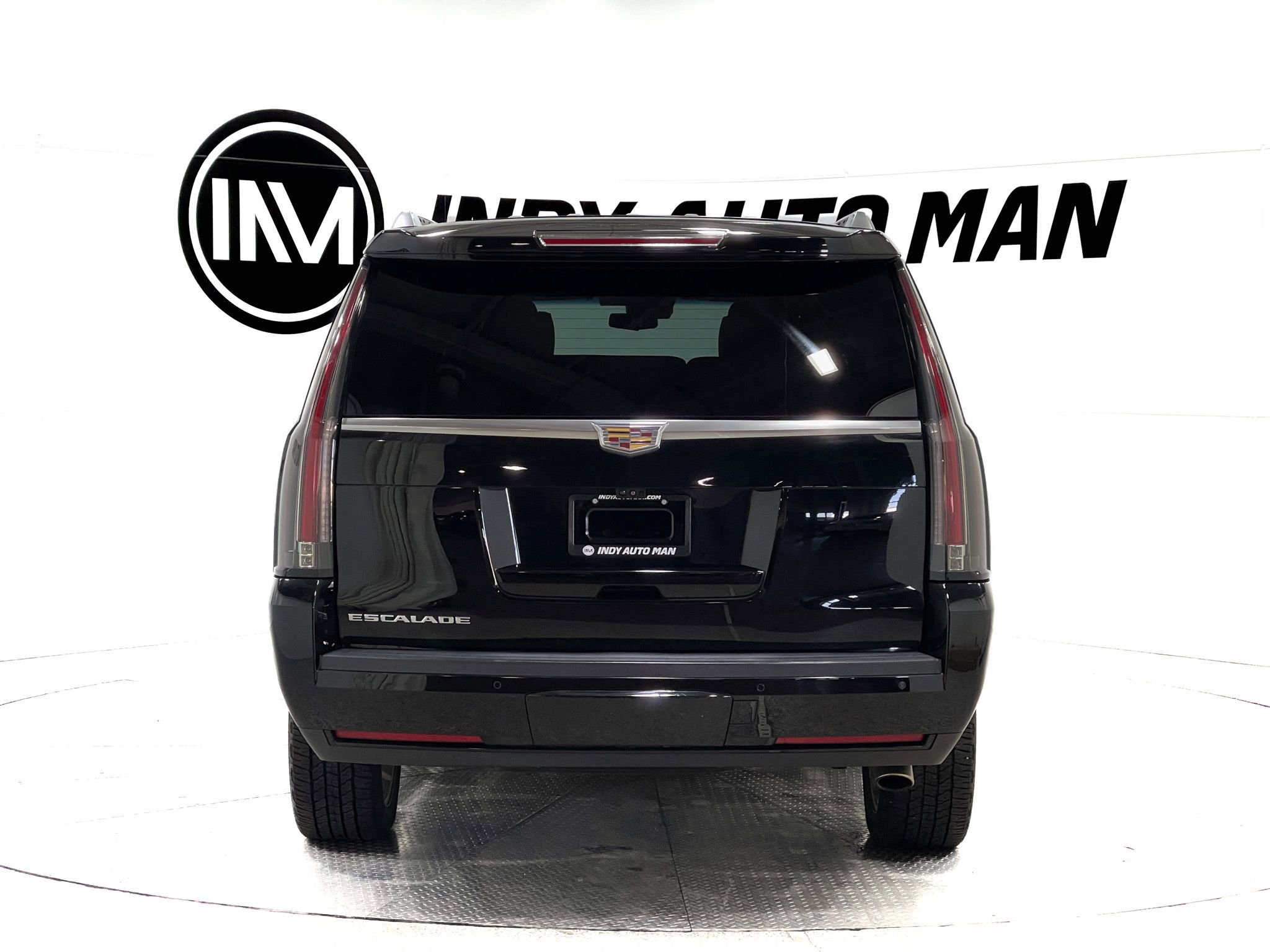 Used 2017 Cadillac Escalade ESV Platinum image 5