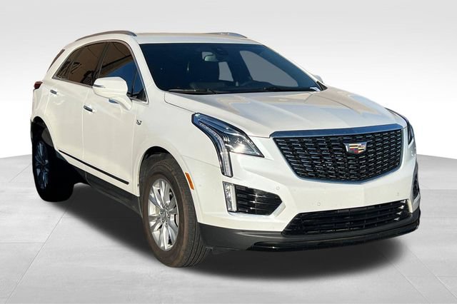 Used 2023 Cadillac XT5 Luxury FWD image 2