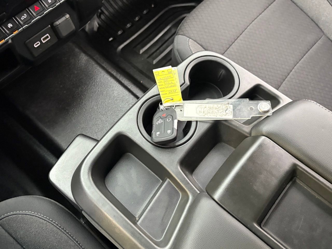 Used 2020 Chevrolet Silverado 1500 LT w/ Convenience Package image 22