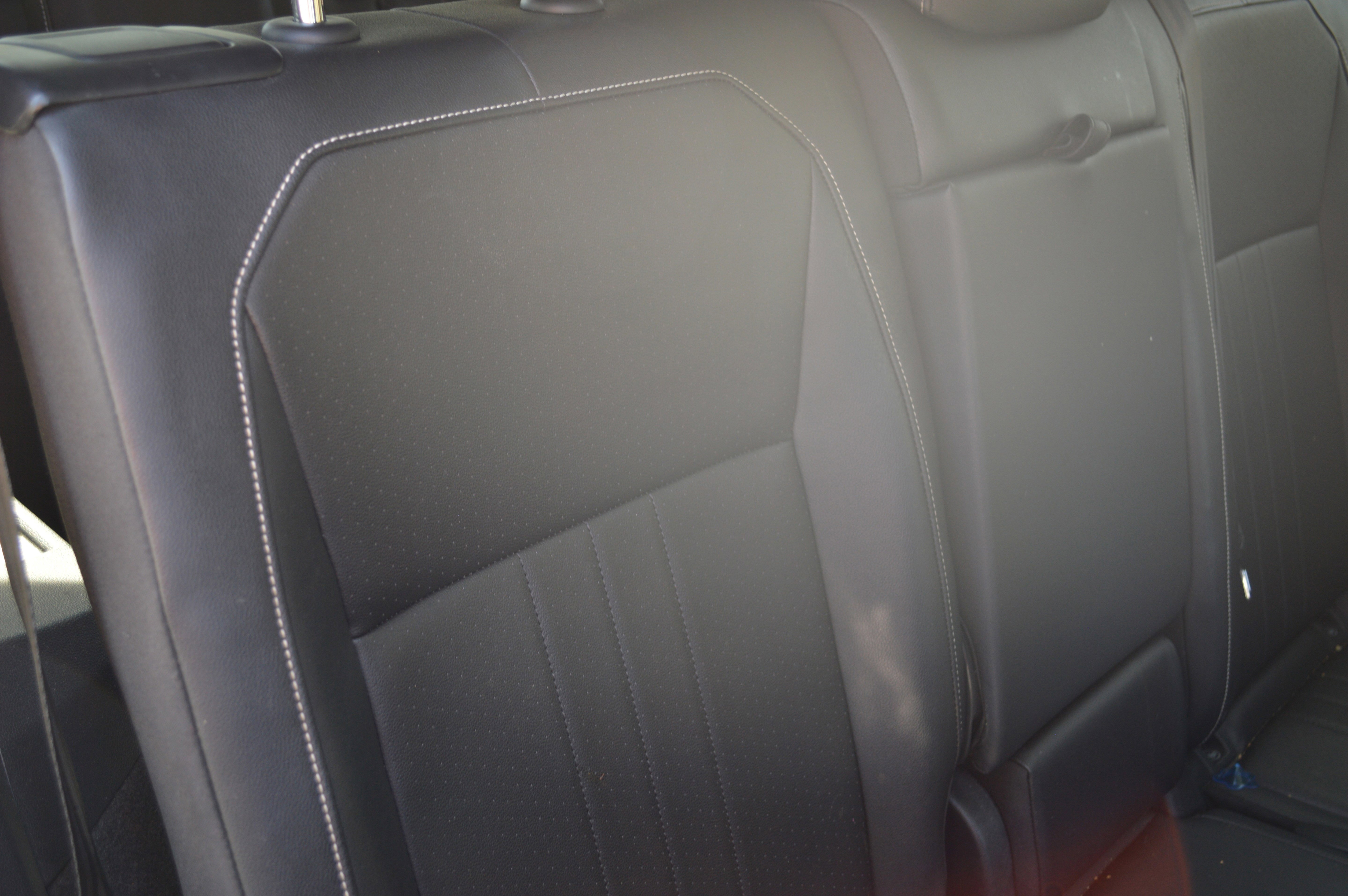 Used 2022 Volkswagen Tiguan SE image 35