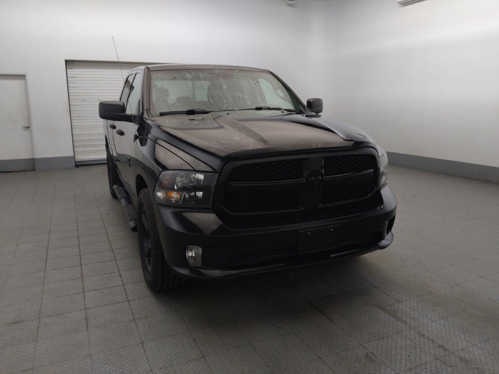 Used 2018 RAM 1500 Express w/ Black Ram 1500 Express Group AWD/4WD image 14