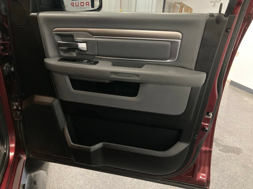 Used 2020 RAM 1500 Warlock RWD image 44
