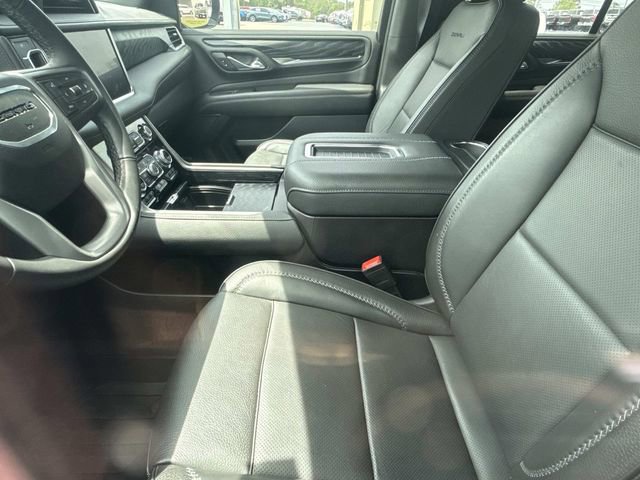 Used 2024 GMC Yukon Denali w/ Max Trailering Package AWD/4WD image 9