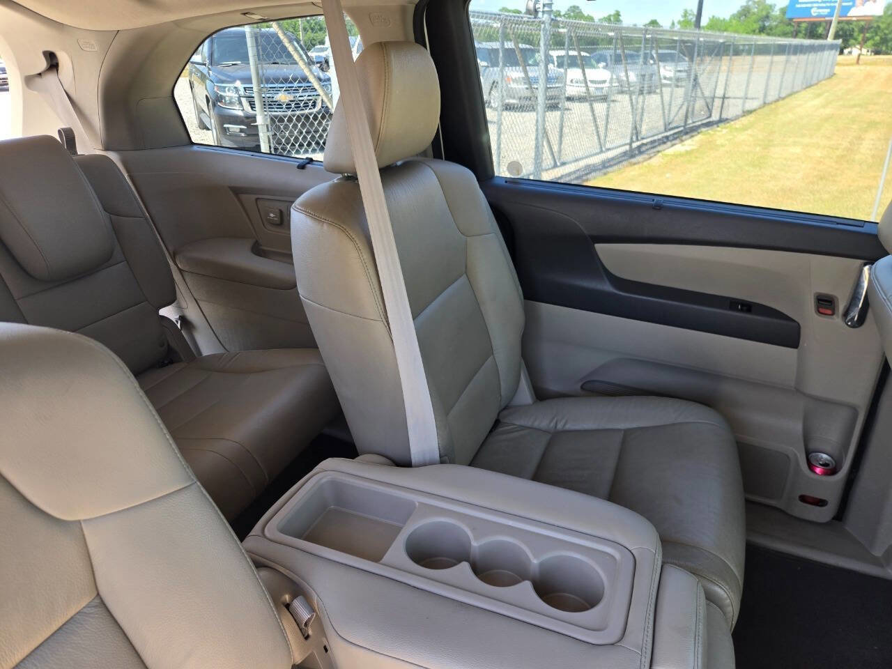 Used 2014 Honda Odyssey Touring image 12
