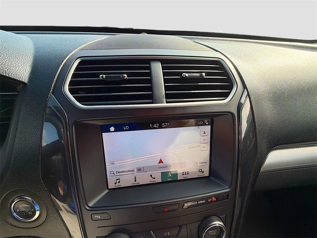 Used 2019 Ford Explorer XLT w/ Equipment Group 202A image 13