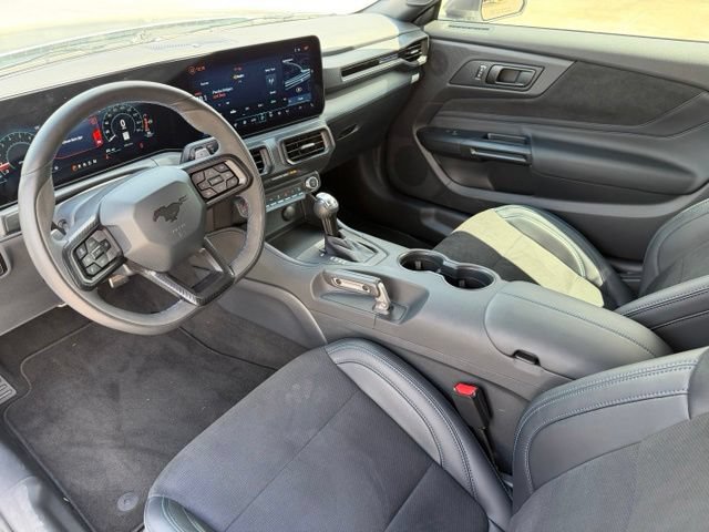 Used 2025 Ford Mustang Dark Horse RWD image 13