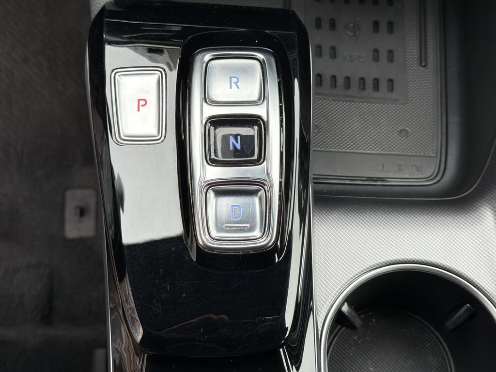 Used 2022 Hyundai Sonata SEL Plus w/ Preferred Accessory Package image 35