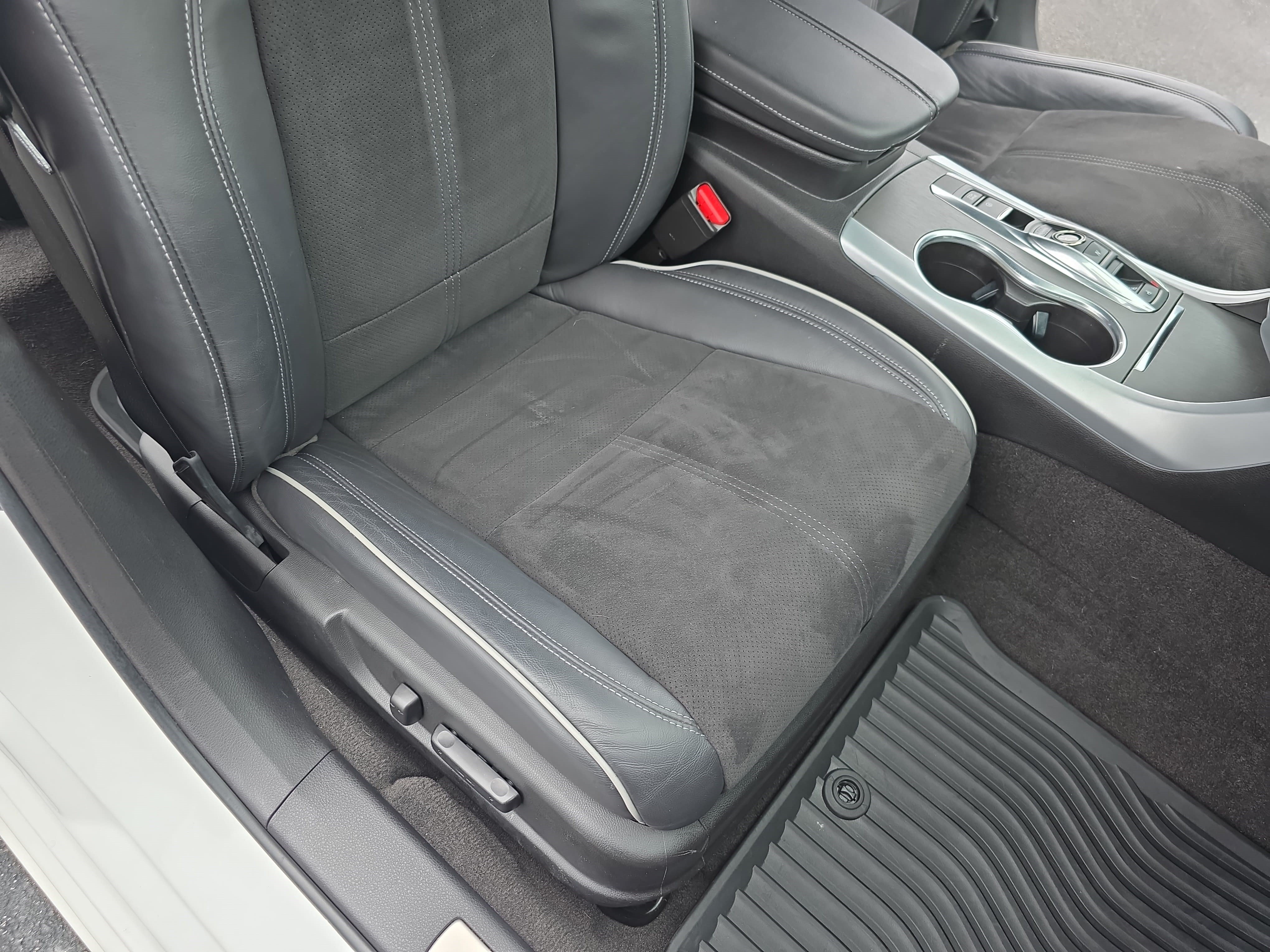 Used 2019 Acura TLX w/ Technology & A-SPEC Package FWD image 10