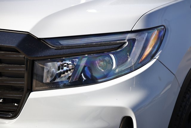 Used 2023 Honda Ridgeline Black Edition image 2