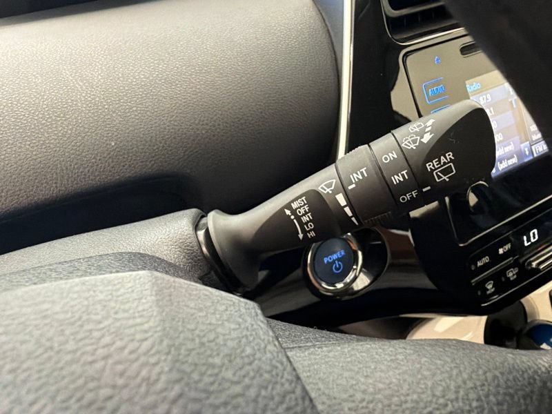Used 2017 Toyota Prius Two w/ Prius Two Safety Plus Package FWD image 21