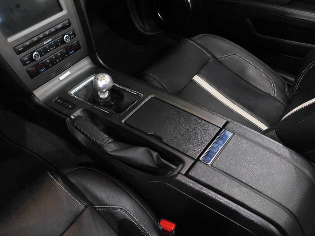 Used 2013 Ford Mustang GT Premium w/ Electronics Pkg RWD image 68