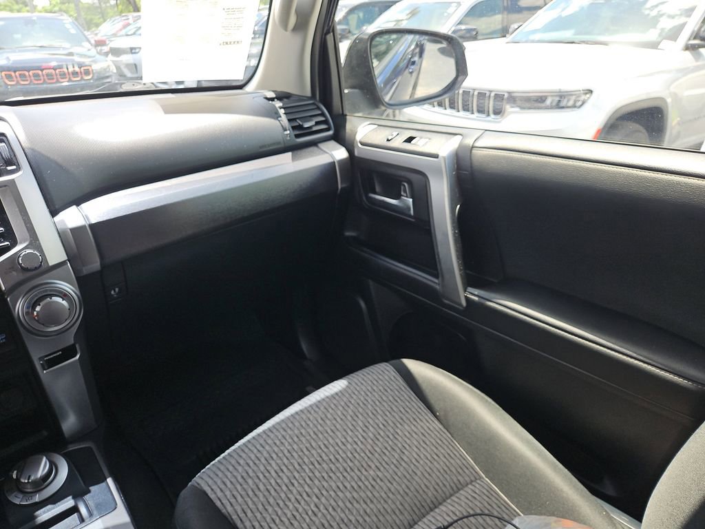 Used 2020 Toyota 4Runner SR5 image 11