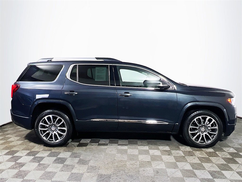 Used 2021 GMC Acadia Denali w/ Denali Ultimate Package image 9